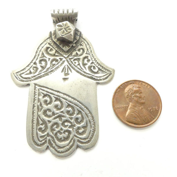 Moroccan Vintage Silver Engraved Hand Pendant, 60mm Long