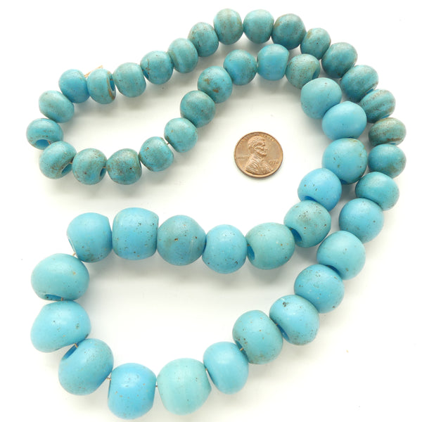 Dutch Antique Turquoise Glass Beads, Graduated 25-inch Strand