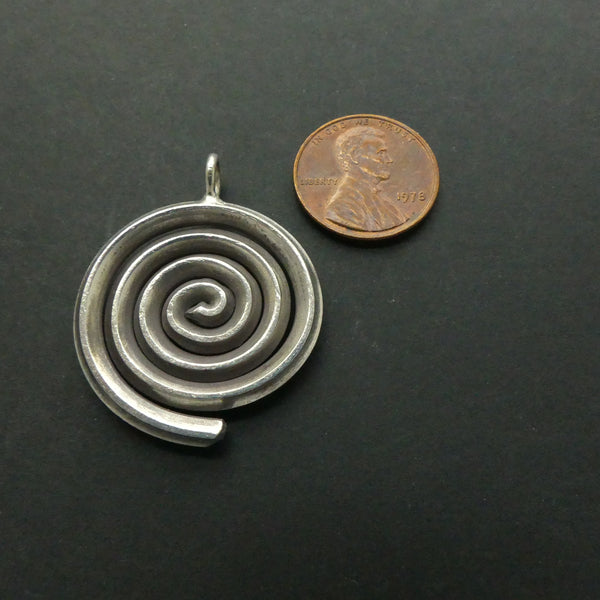 Thai Silver, Smooth Spiral Pendant, 30mm Diameter