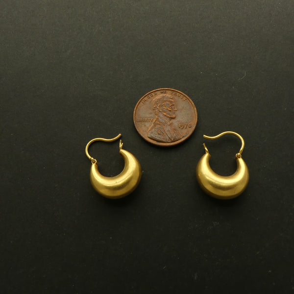 Gold, 18k Vintage Indian Earrings, 15mm, Sold by the Pair