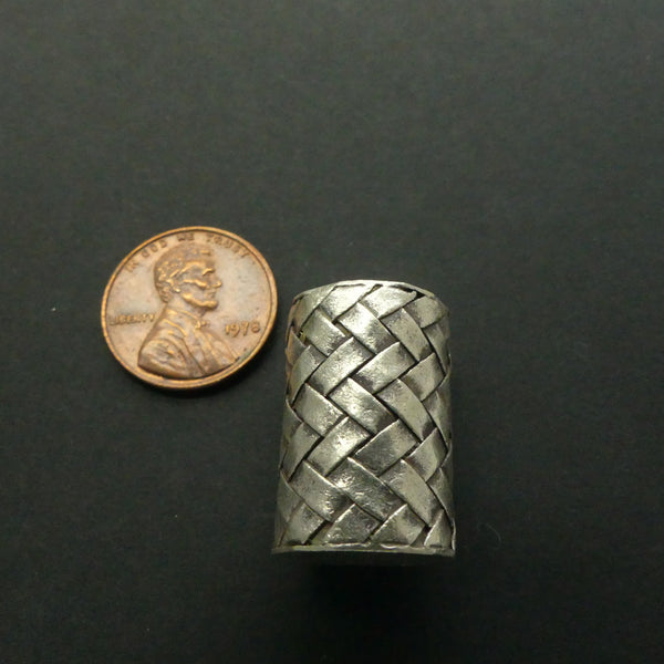 Thai Silver, Basketweave Design Large Cylinder, 23x15mm. Sold Individually