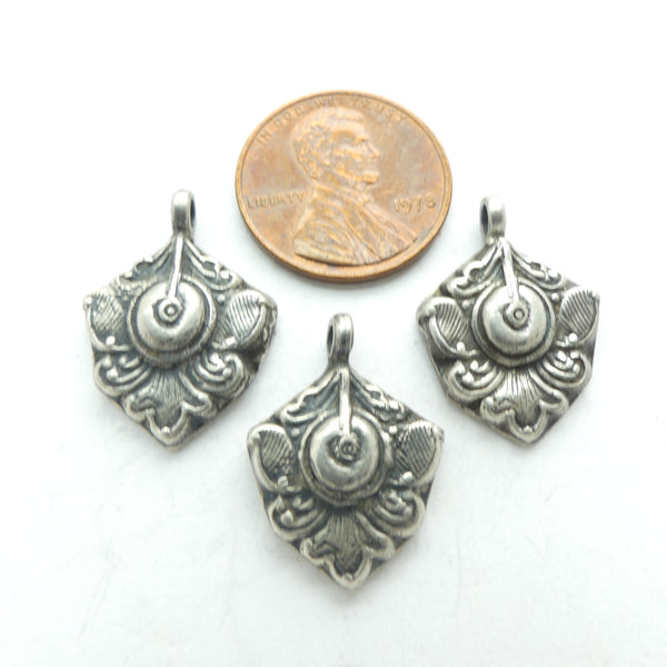 Indian Silver Vintage Mini Pendants, Floral Design, 20mm Long, Sold Individually