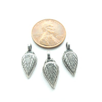 Indian Silver, Vintage Mini Pendant, Leaf Shape, 17mm Long, Sold Individually