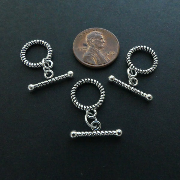 Clasp, Silver Tone Toggle, Twisted Wire Look Ring 17mm Diameter, Sold in Sets of 3