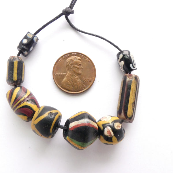 Lampworked Beads, Set of 8 King Bead and Black/Yellow Chevrons