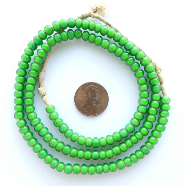 New White Hearts, 4mm Rounded Green on 20-inch Strands