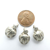 Indian Silver Vintage Small Shell and Flower Pendant, 15mm. Sold Individually