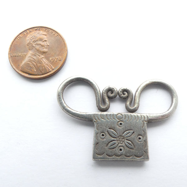 Thai Silver Spirit Lock, Small 36x25mm