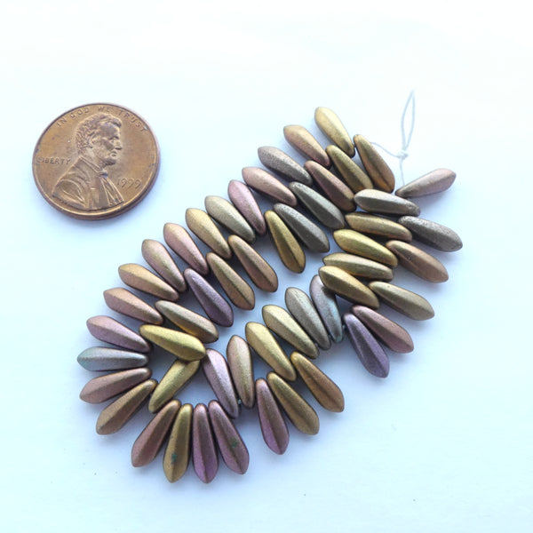 Czech Molded Mini Daggers, Coppery Semi-Matte Finish, 3x10mm, Strands of 50
