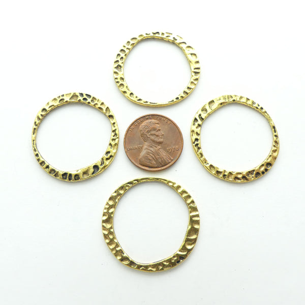 Cast Gold-tone Antiqued Textured Ring, 27mm diameter, Set of 4